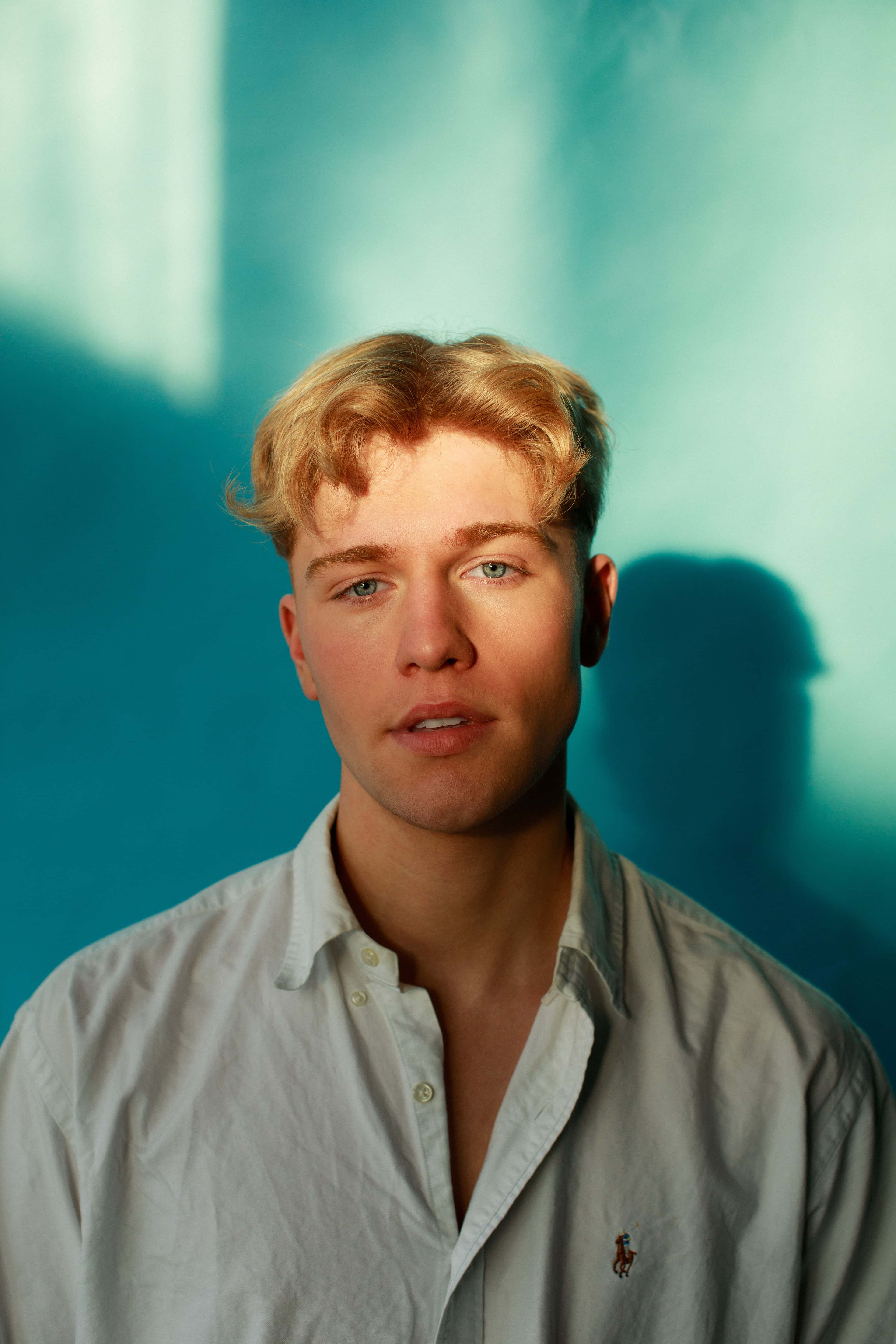 Scrolling selection of images 3