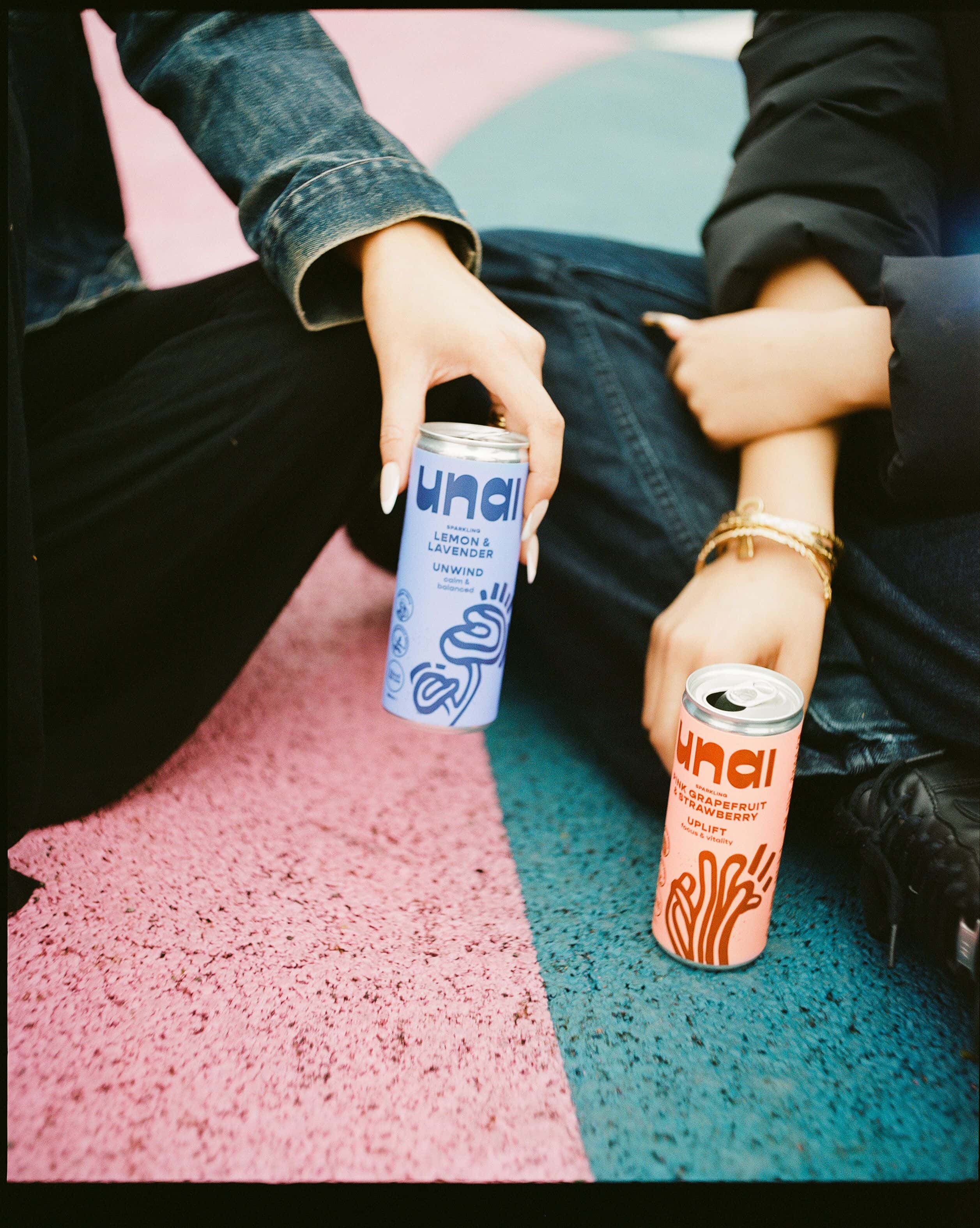 Scrolling selection of images 2